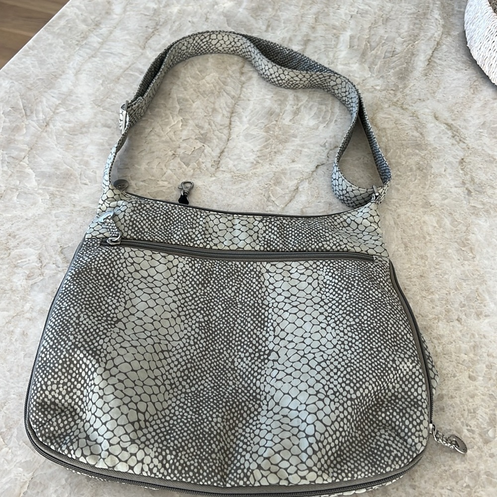 Travelon Crossbody Purse Snake Print Expandable Adjustable Strap Travel Vacay - Picture 4 of 7